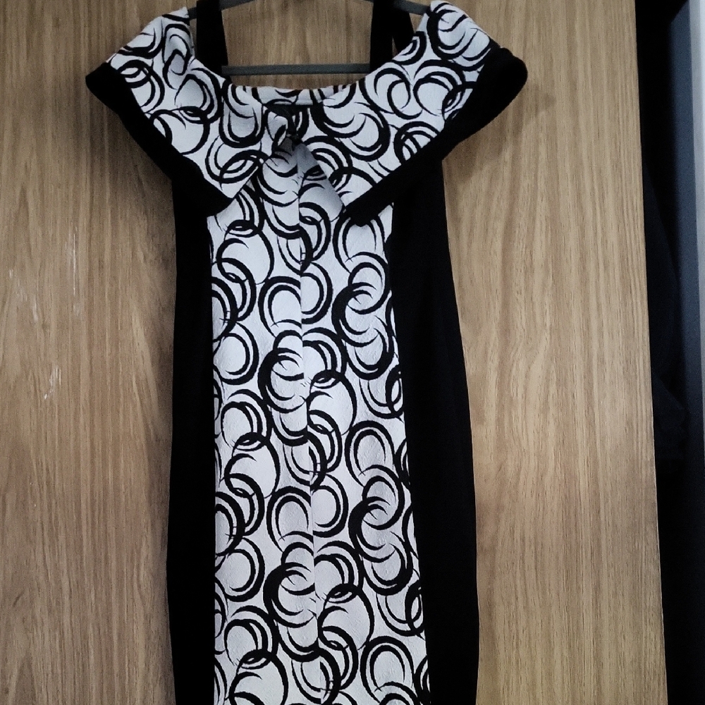 Joseph Ribkoff Black and White Swirl Mini Dress - Picture 2 of 4